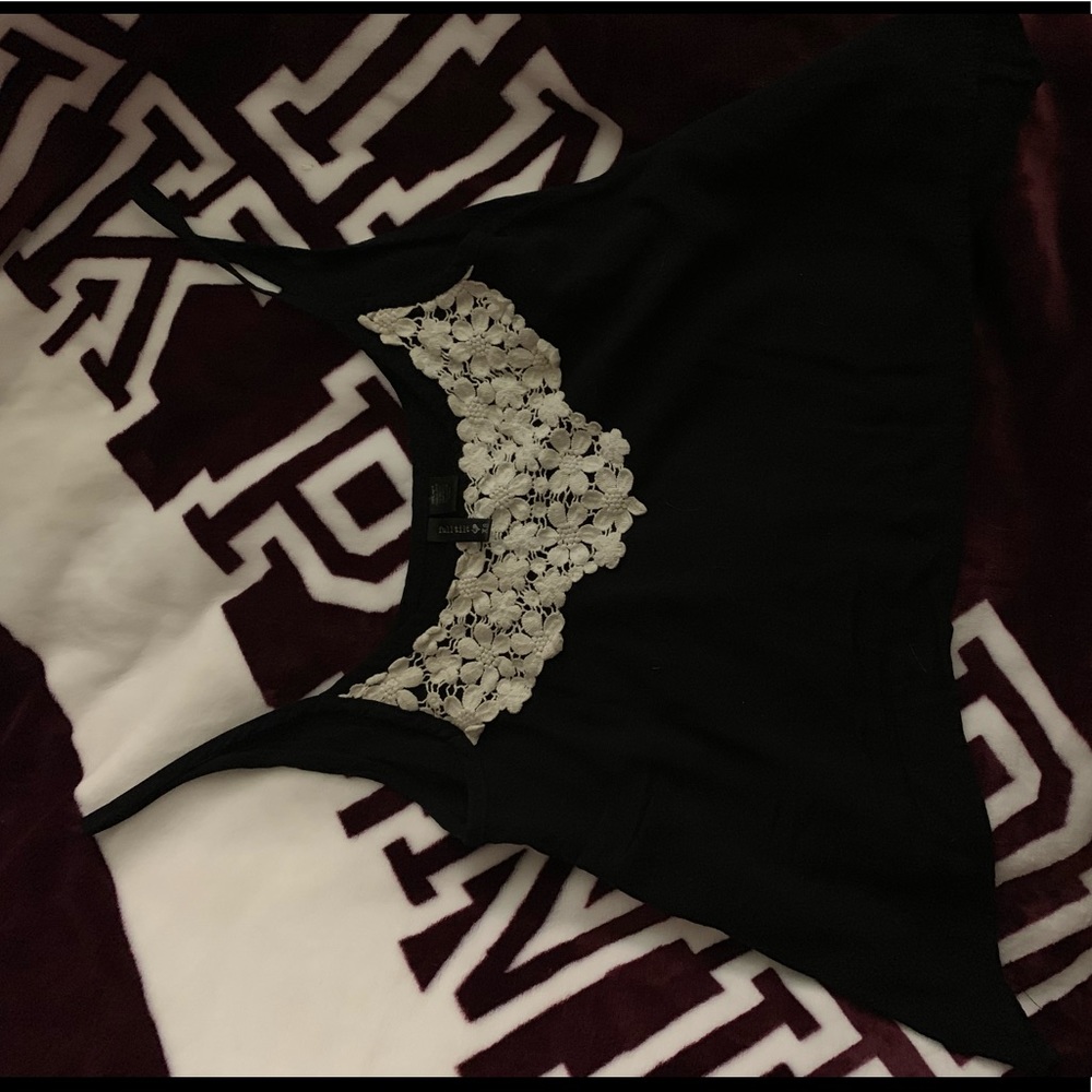 Women’s xs crop too, full tilt brand.